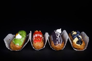 Demlenmiş kek eklerleri