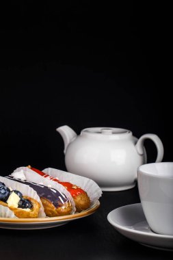 Demlenmiş kek eklerleri