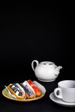 Demlenmiş kek eklerleri