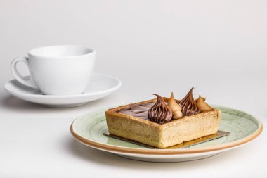 lezzetli kek ve çay