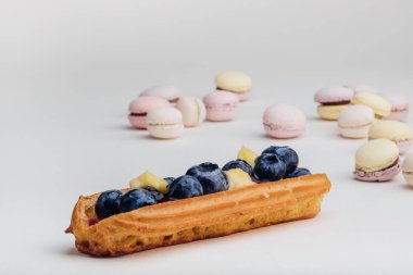  macarons ve Brewed Kek pasta