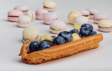  macarons ve Brewed Kek pasta