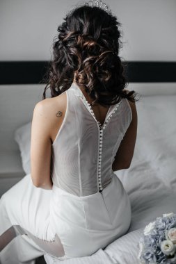 Zarif gelinlik gelin