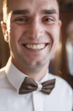 Papyon ile yakışıklı damat