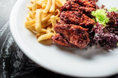 et ve kızarmış patates