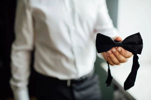 Close Businessman Groom Holding Bow Tie His Hands Concept Men — Stock Photo, Image