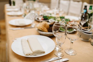 Boş şarap bardakları closeup çekim