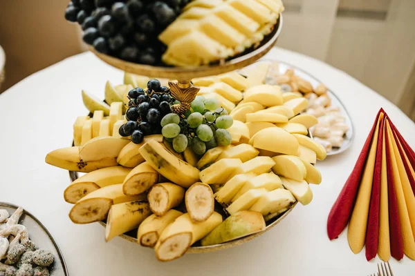 Recepção Casamento Mesa Decoração Frutas Caces — Fotografia de Stock