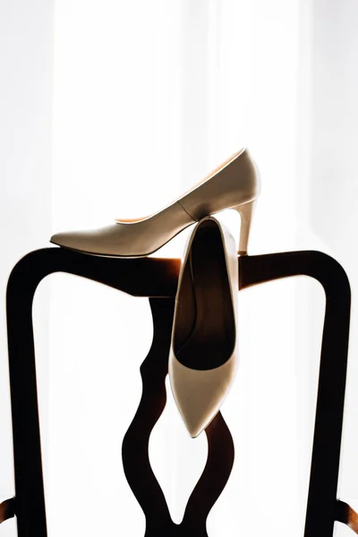 Beautiful Stylish Luxury Wedding Shoes Background Window — Stock Photo, Image