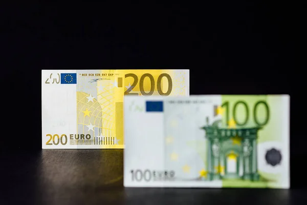 курс евро в январе 2022. динамика валютного курса в россии. франк уступил евро. курс евро. график роста курса доллара к рублю в 2021 году.