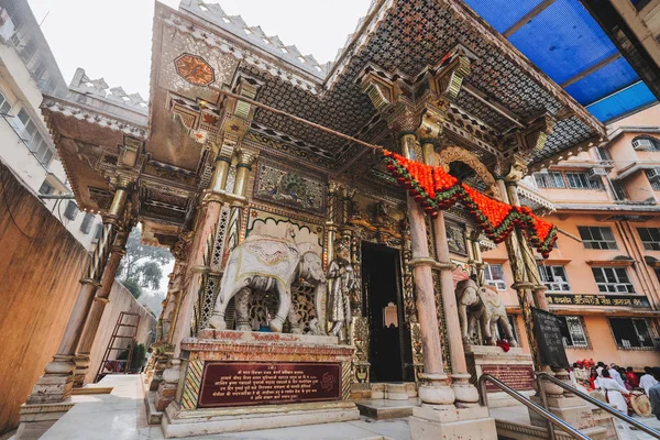 Monumento Turístico Con Antiguo Templo India — Foto de Stock