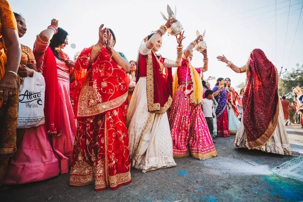 Τοπικές Γυναίκες Στο Ινδικό Sankranthi Ινδική Hindu Φεστιβάλ — Φωτογραφία Αρχείου