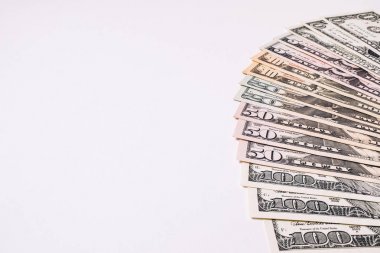 farklı banknot fotoğrafı bize birlikte kombine dolar. Beyaz arka plan üzerinde izole