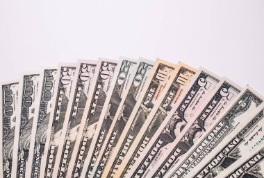 farklı banknot fotoğrafı bize birlikte kombine dolar. Beyaz arka plan üzerinde izole