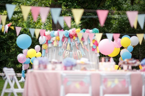 Delicious wedding reception candy bar — Stock Photo, Image