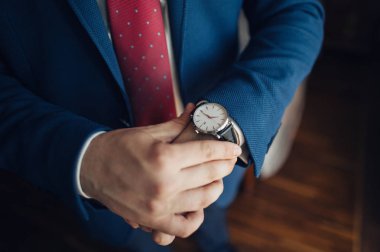 Damat Giydirme ve töreni için hazırlanıyor 