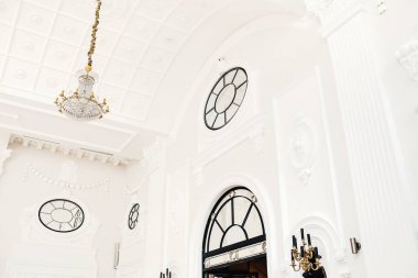 Avize ile lüks iç Salonu