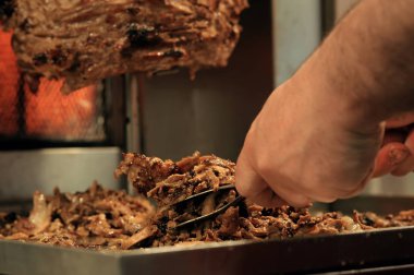 Shawarma et kesim hazırlanan
