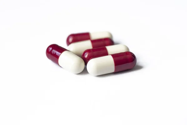 Tedavi Için Ilaç Reçetesi Laç Eczane Teması Kırmızı Beyaz Ilaç — Stok fotoğraf