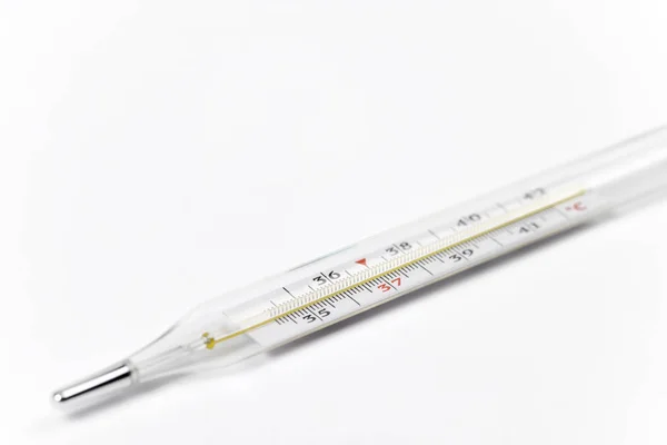 Method of temperature determination and treatment. Thermometer a — Stock Photo, Image