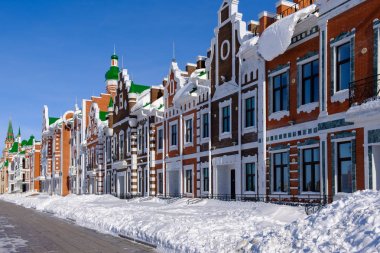 Bruges quay içinde Yoshkar-Ola. Bahar 2018.