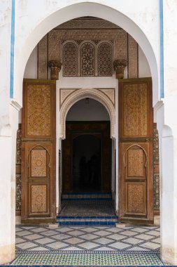 bahia palace Marakeş kemerli giriş