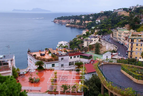 Uitzicht op Napels en het eiland Capri — Stockfoto