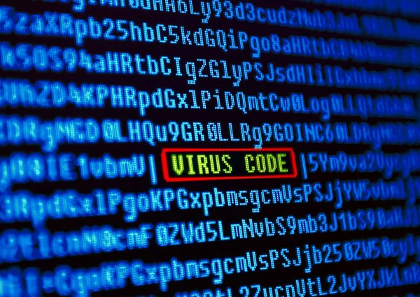 Concepto de virus informático. Virus en el código del programa — Foto de Stock
