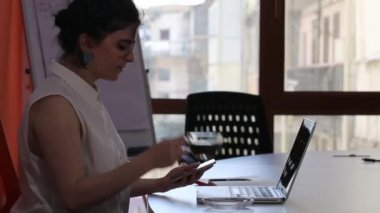 İşyerinde kadın Yöneticisi