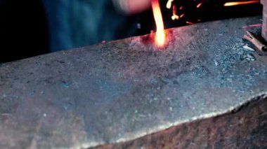 Demirci iş metal