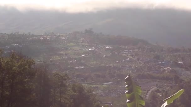 Vista Três Vulcões Bali Nas Nuvens Amanhecer Agung Batur Abang — Vídeo de Stock