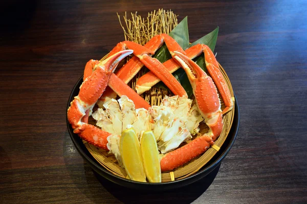 北海道産ズワイ蟹可児やズワイ蟹のカニ、有名な蒸気カニします。 — ストック写真