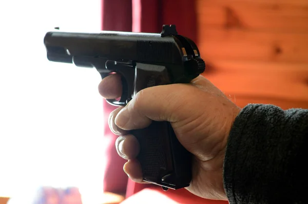 Hand pistol riktad — Stockfoto