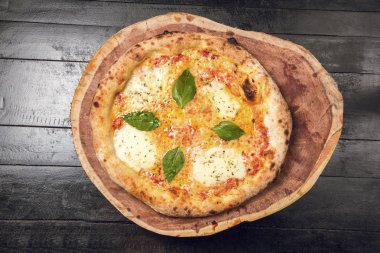 Pizza Napolitan Lezzetli zum 