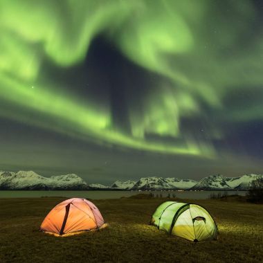 Kare fotoğraf Aurora Borealis, Lofoten, Norveç.