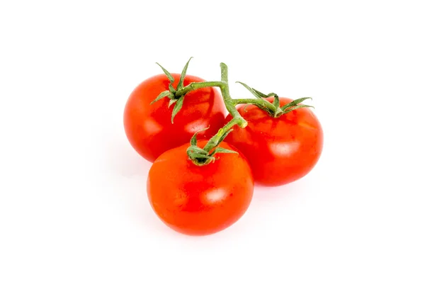 Suculento Ramo Tomate Maduro Sobre Fundo Isolado Branco Delicioso Lanche — Fotografia de Stock