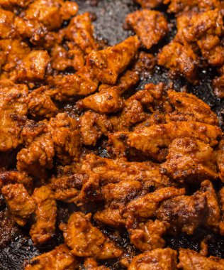 domuz parçaları dolgular kavurma et pastası için iştah açıcı yemek hazırlama hazırlamak