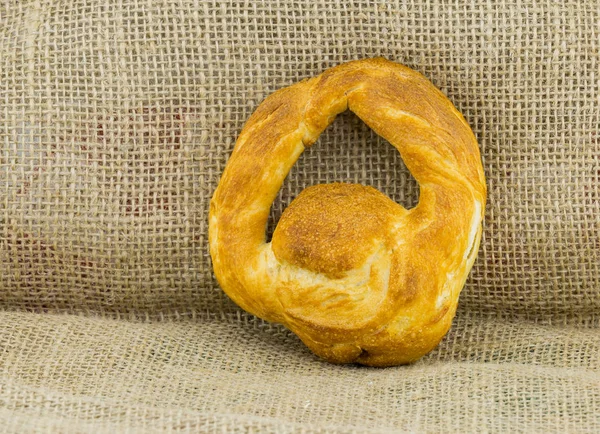 ekmek fırın ürünleri hızlı ısırık, bir saplı yuvarlak somun, Rusya'nın geleneği
