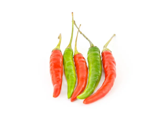 Set Five Peppers Red Green Long Sharp Alternating White Background — Stock Photo, Image