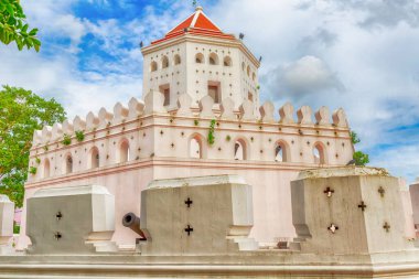 Bangkok Tayland Temmuz 2018. Beyaz Kale Phra Sumen Bangkok 'un koruyucu kalelerinden biri.