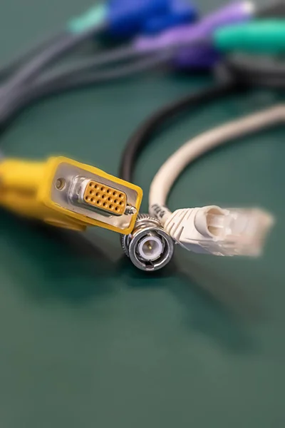 Internet Kabel Hdmi Selectieve Focus Vervagen Rond Randen Close Verticale — Stockfoto