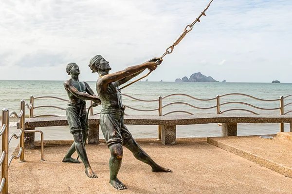 Krabi Thailand Juli 2018 Brons Standbeeld Van Marlijn Een Paar — Stockfoto