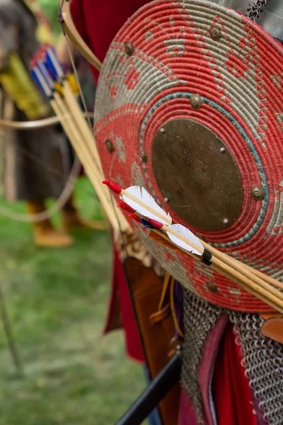 Ancient Archer Iron Plates Wooden Shield Quiver Arrows — Stock Photo, Image