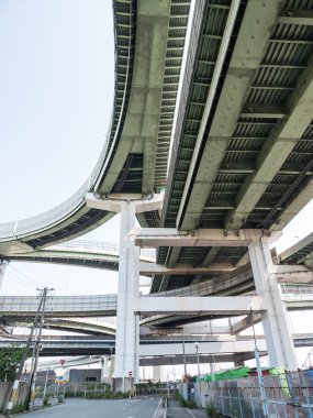 Kavşağı'nda Japonya