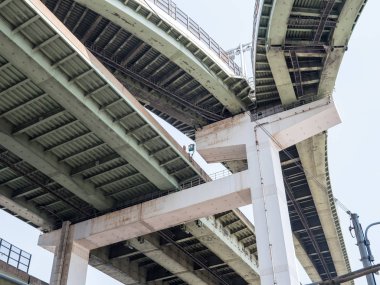 Kavşağı'nda Japonya