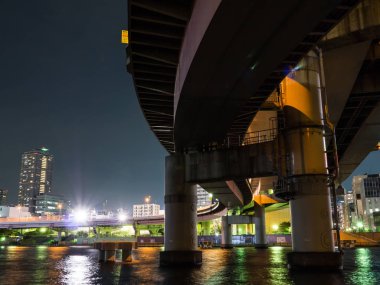 Kavşağı'nda Japonya gece görünümü