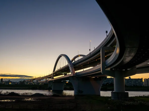 Korsningen i Japan natt se — Stockfoto