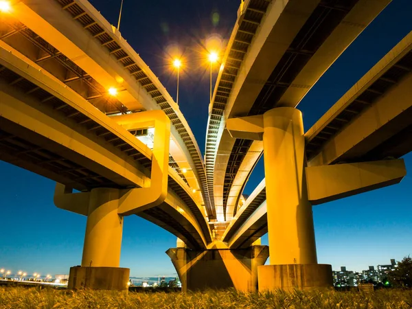 Kavşağı'nda Japonya gece görünümü