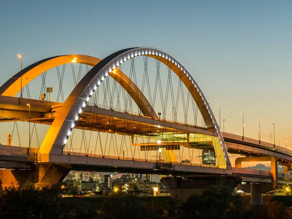 Brug nacht weergave in Japan — Stockfoto