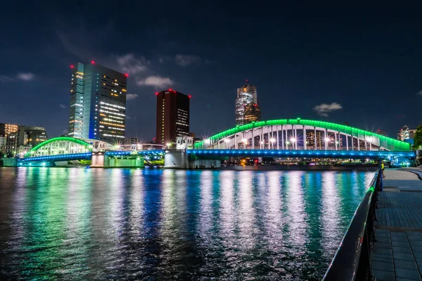 Noční scéna v Japonsku most — Stock fotografie